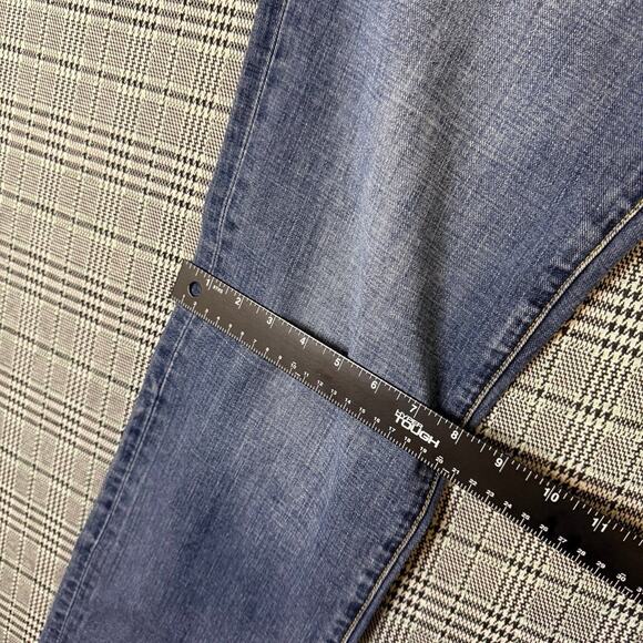 Lucky Brand Men's Jeans Blue 32x30 Denim Straight Fit - Picture 6 of 10